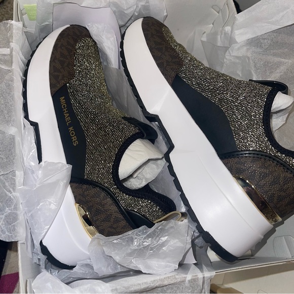 Michael Kors Slip On Sneakers - Picture 5 of 5